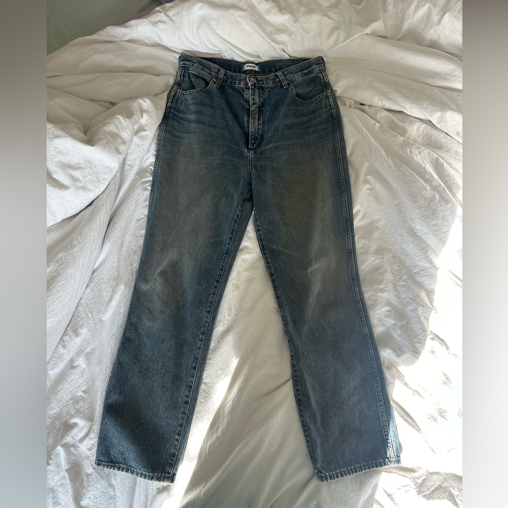 Wrangler
WILD WEST HIGH RISE STRAIGHT 603. Size 31